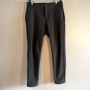 L.L. Bean Outdoor Trek Hiking Pant in Dark Charcoal | SZ 10